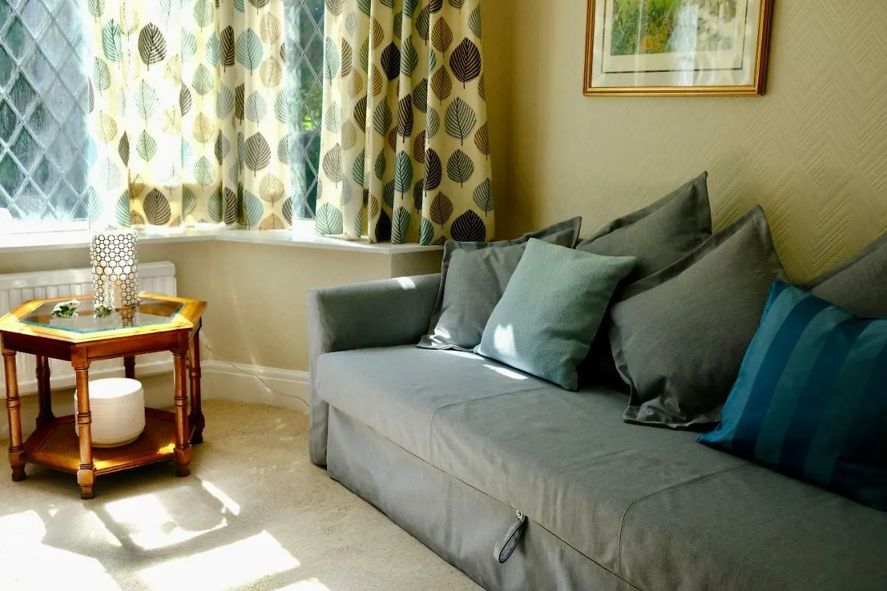 Fernbank Suite Sheffield